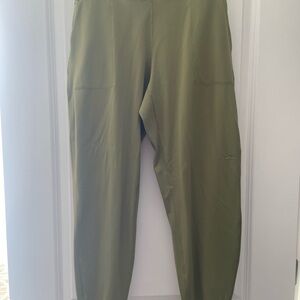 lululemon athletica Women’s  Sage Jogger Pants